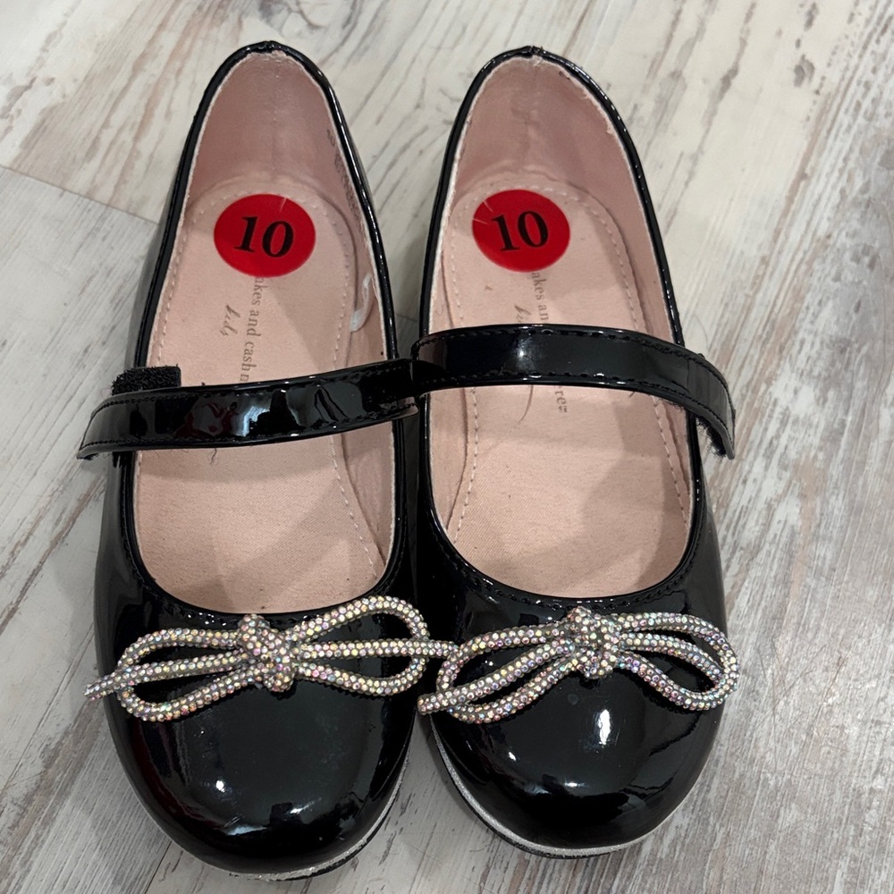 Black Mary Jane Kids Shoes with Bow Accent